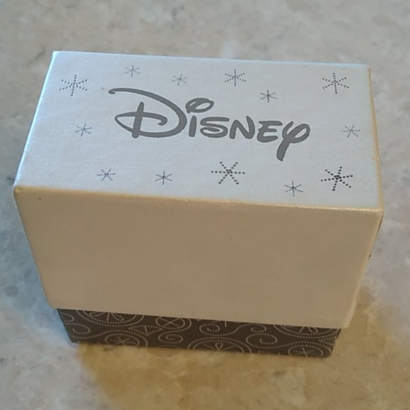 Silver-Plated Disney Minnie Mouse Icon Bangle - Picture 4 of 5